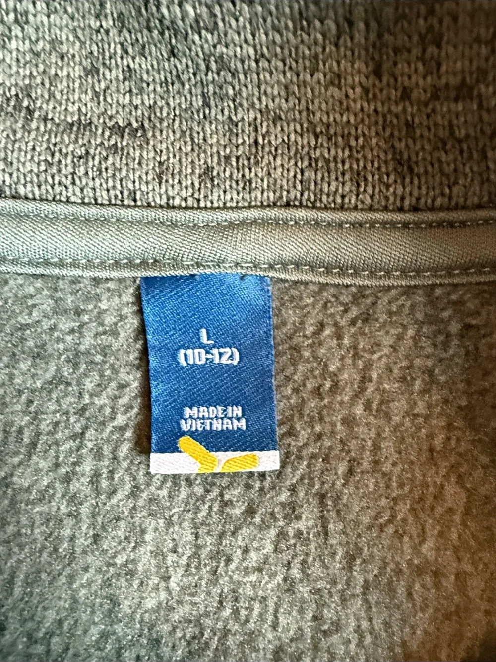 Old Navy Kids Half-Zip Pullover Hoodie in Heathered Green